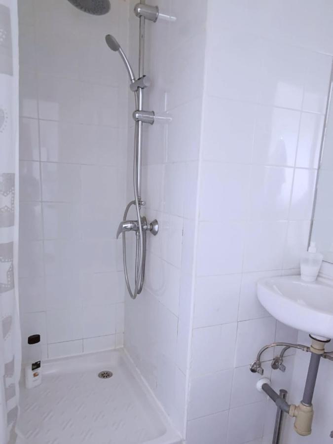 Apartamentos Barcelona 12 Madrid Exterior foto